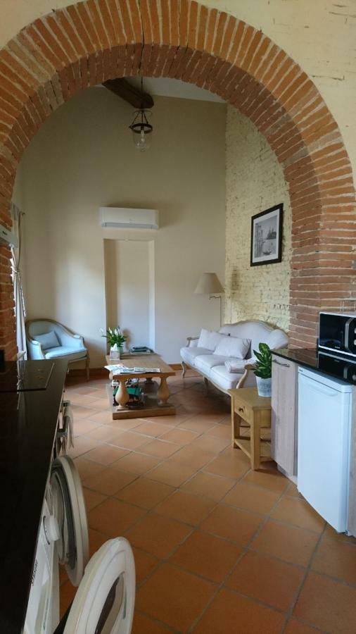 Le Clos Du Cedre Launac ภายนอก รูปภาพ